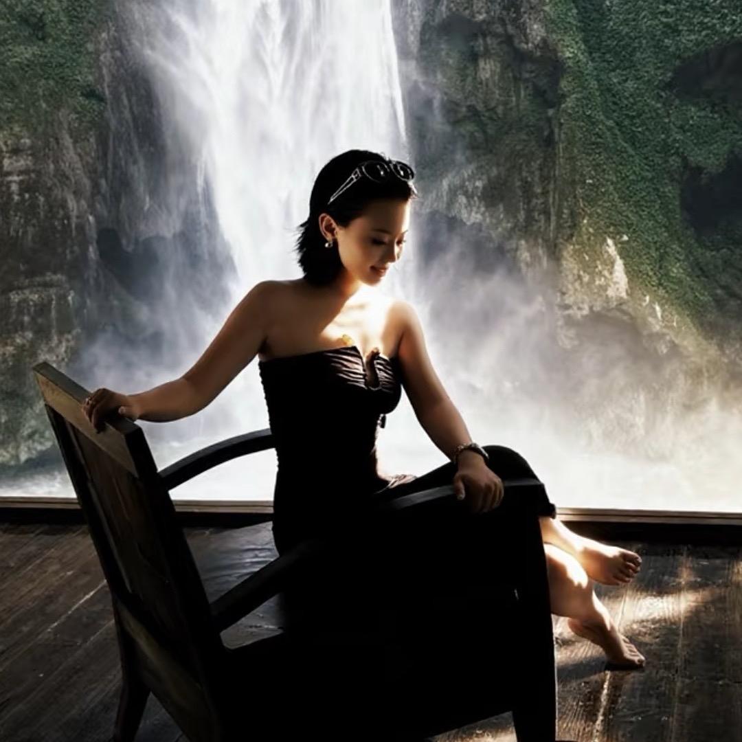 叮姐女装工厂店