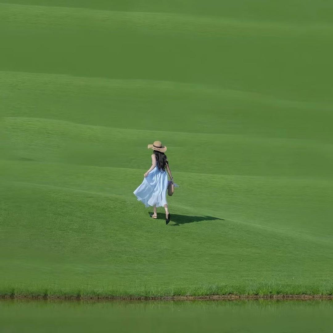 爱笑(〃'▽'〃)媛媛