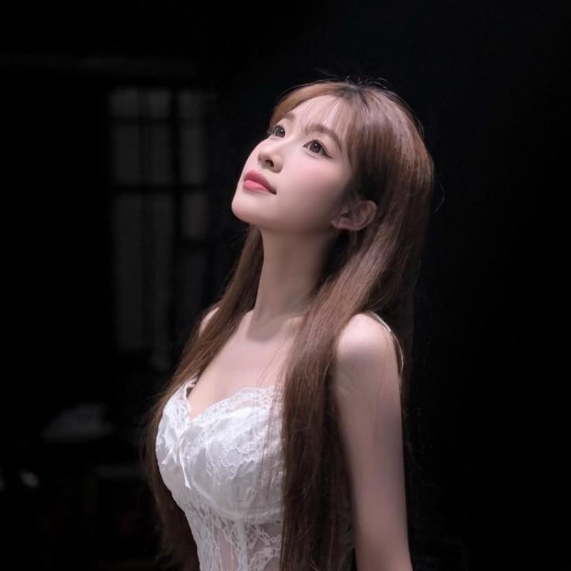 辞的𝑨𝑹𝑹𝑰𝒁𝑶 ⁸