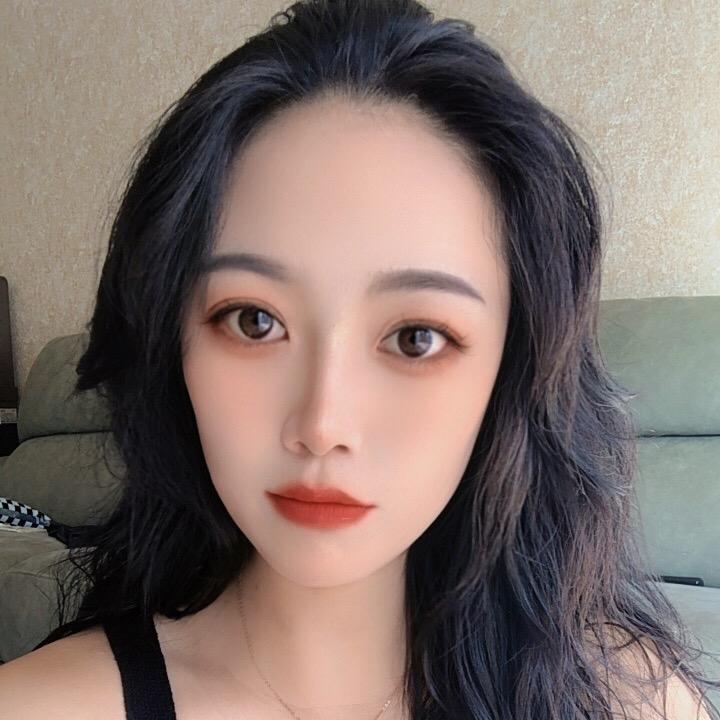 珊珊。
