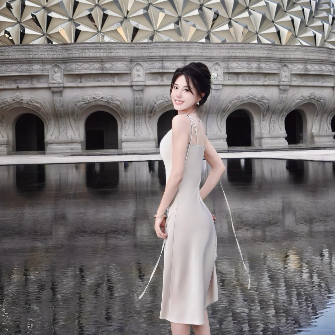 杨芷薇