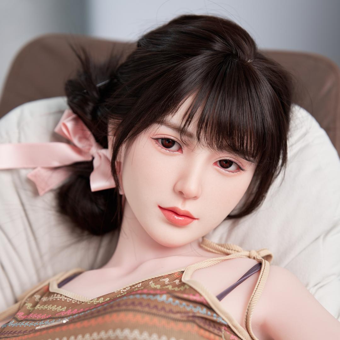 靠谱姐玩手办