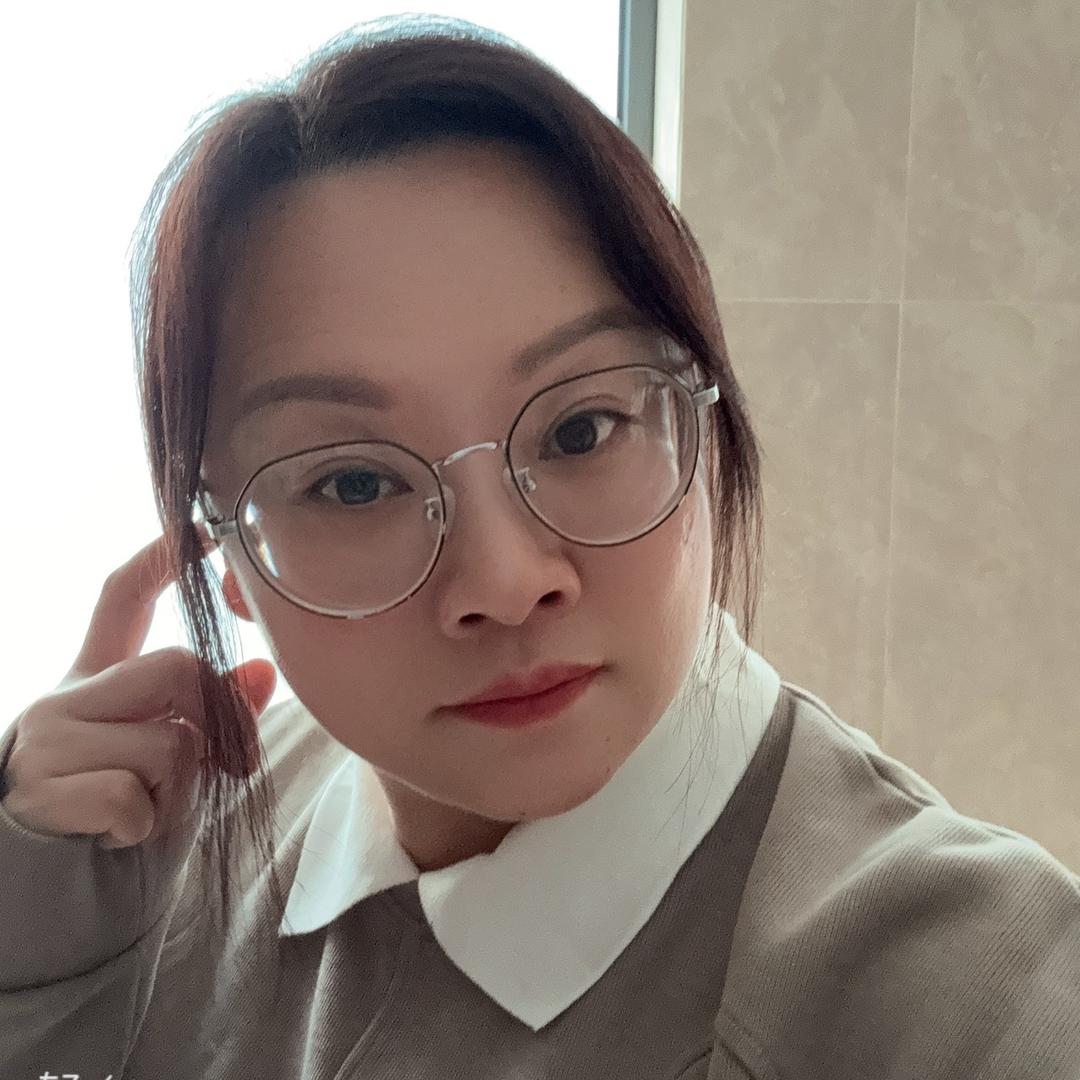 ZHOU娜娜