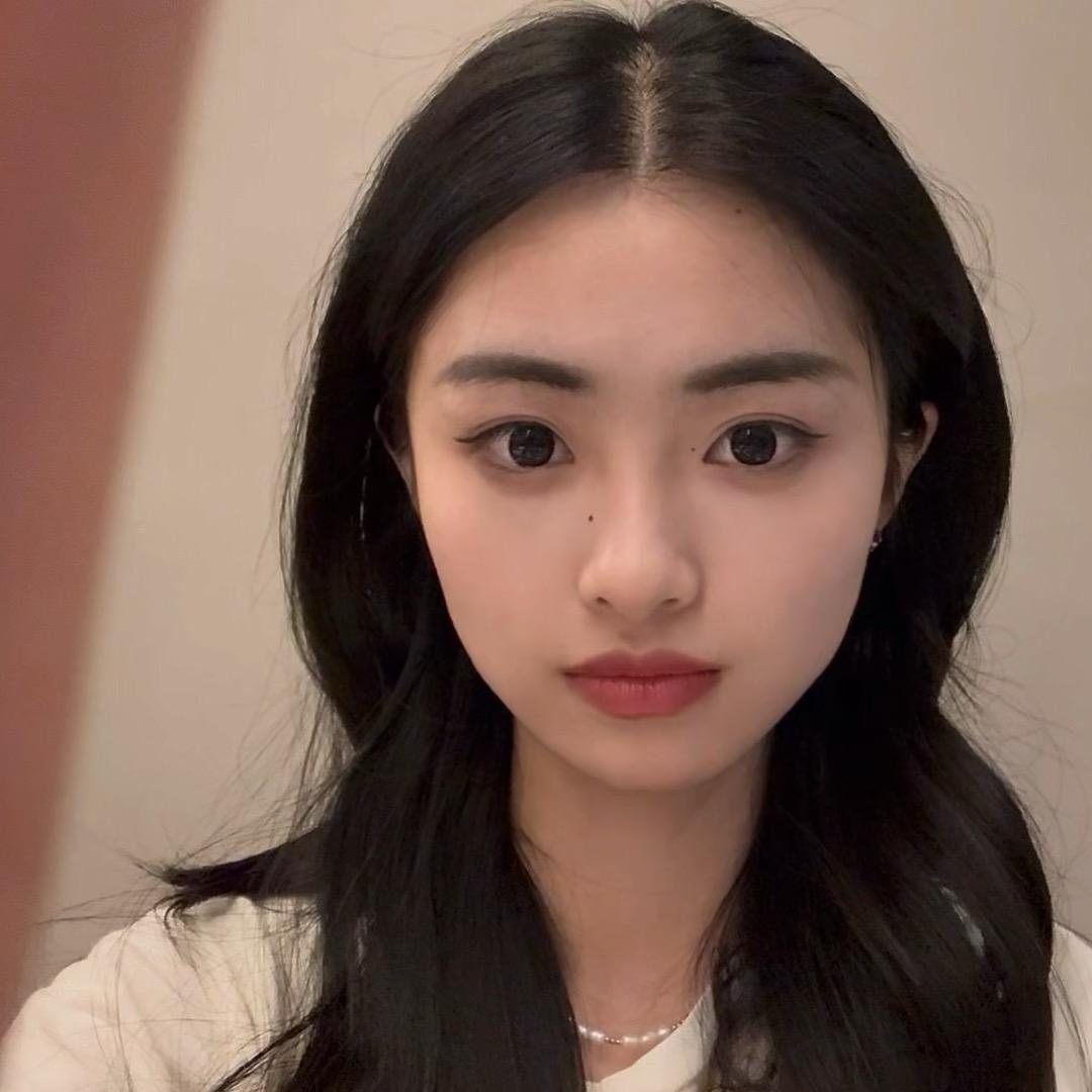 老大！她就是韵子🐣