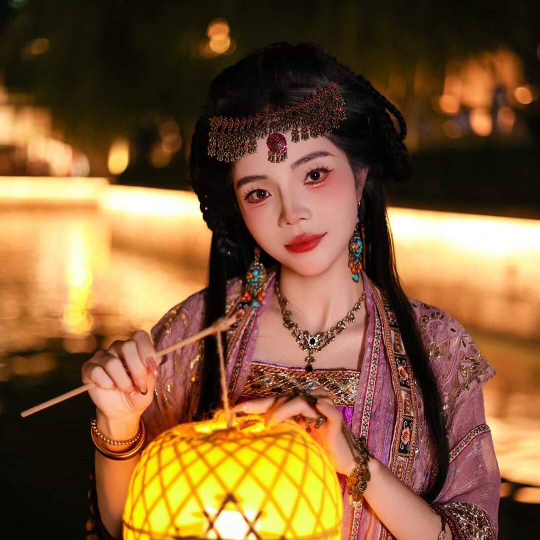 彤彤服装穿搭