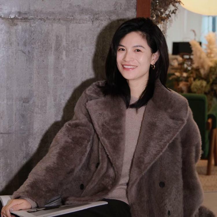 阿董小姐精选美服