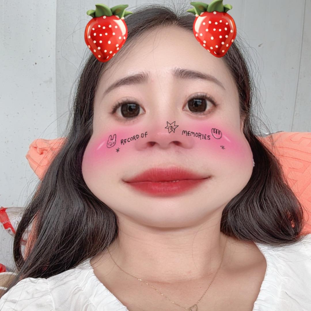 爱生活的艳子