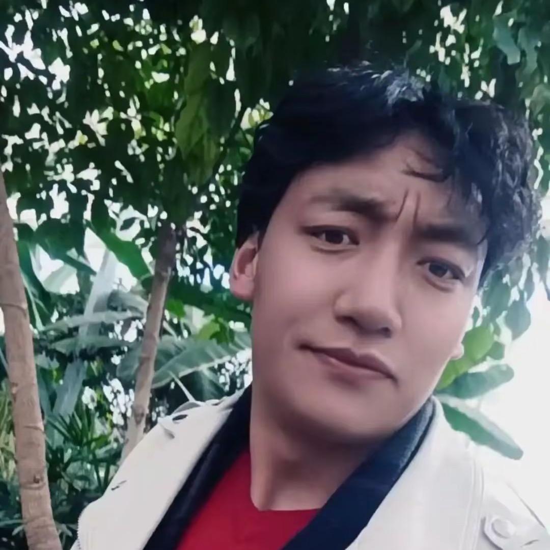 ལྡོང་༒白日