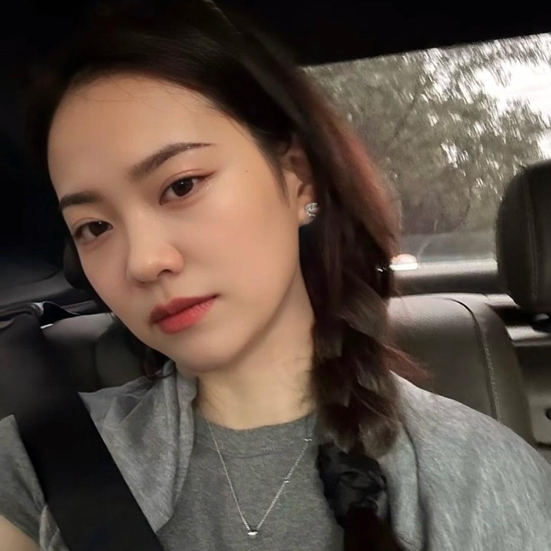 小青青🤔