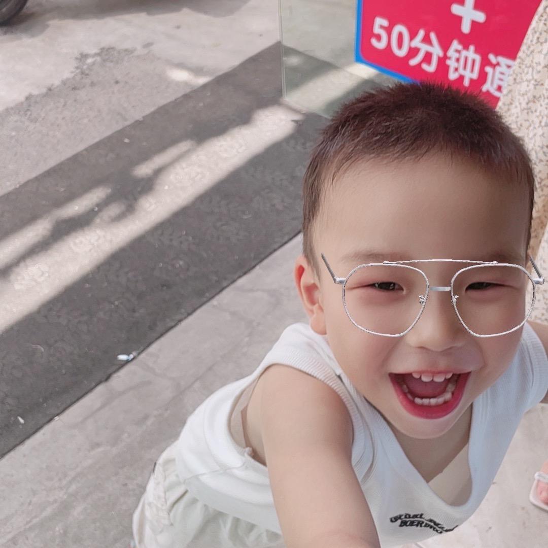 爱哭的王小宝