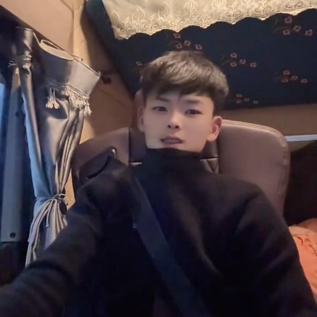 小英雄