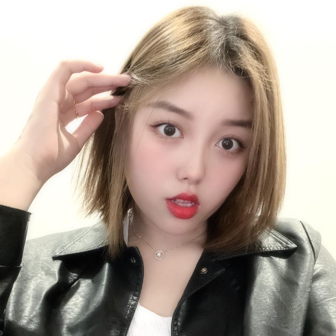 圆圆.