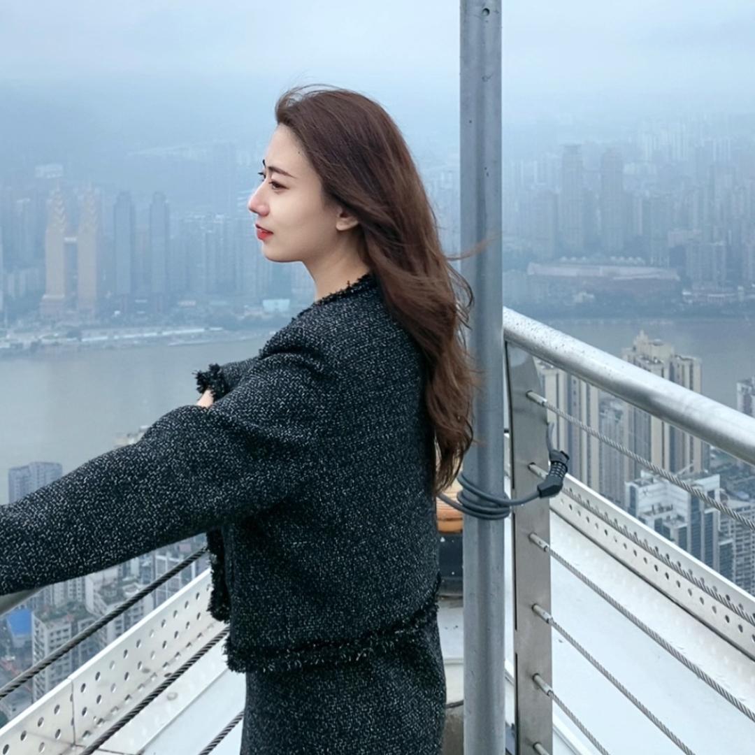 小亲