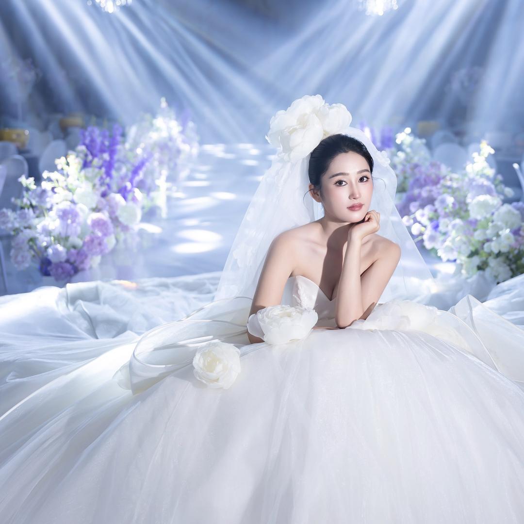 舆宴金牌宴会管家楠楠