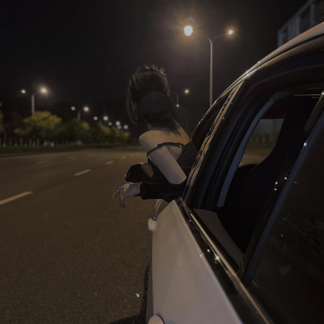 一见你就笑，