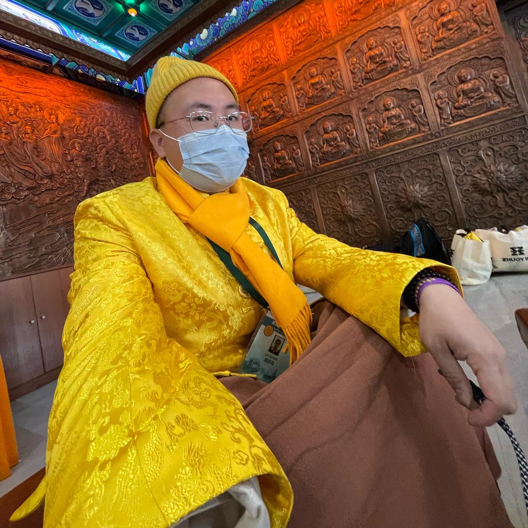 刘一冰