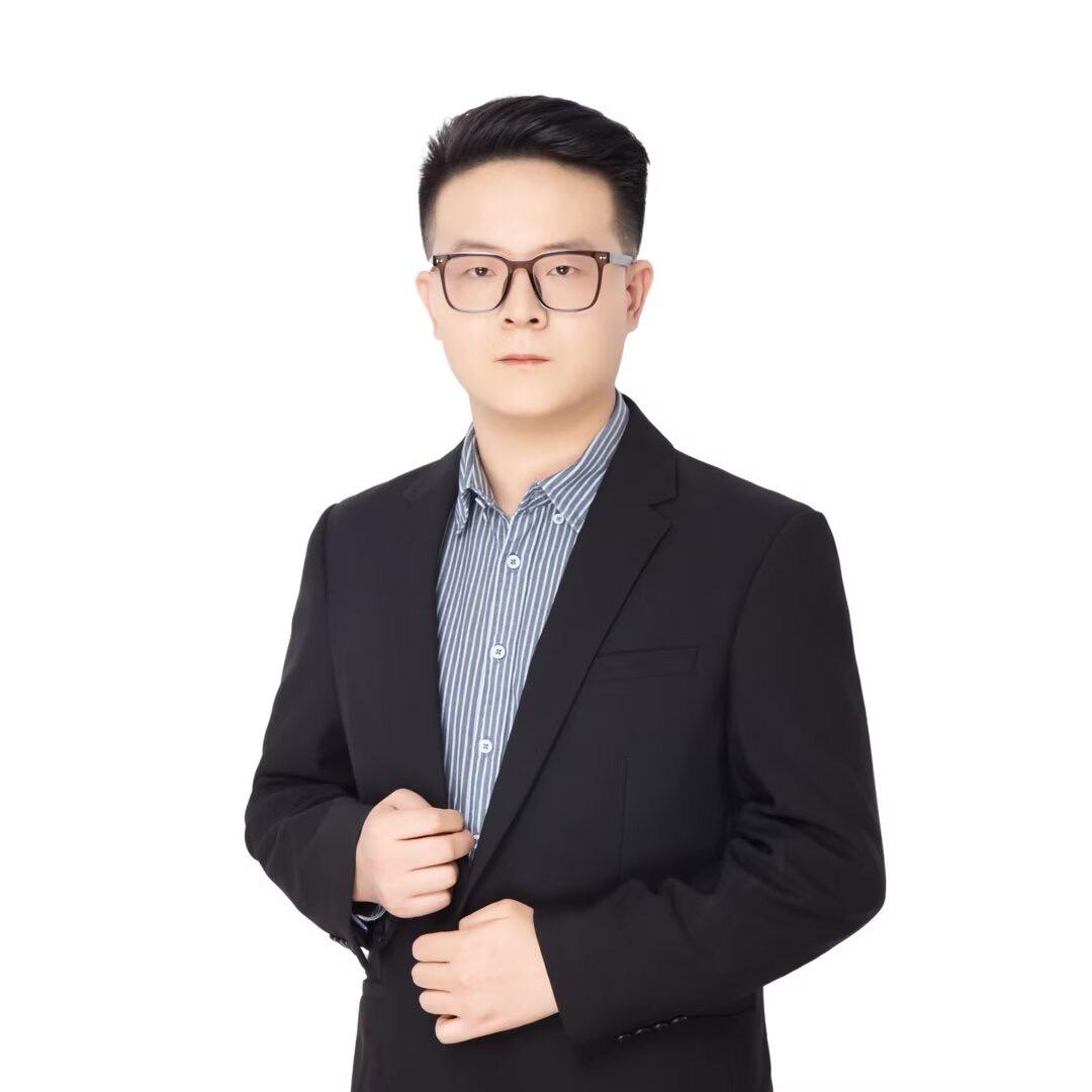 大眼睛育儿杨豪