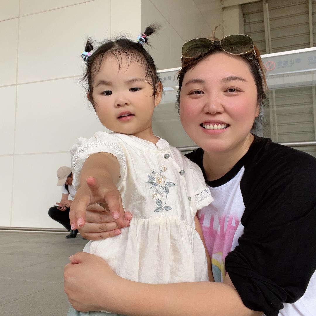 谷城县可可女装鞋包