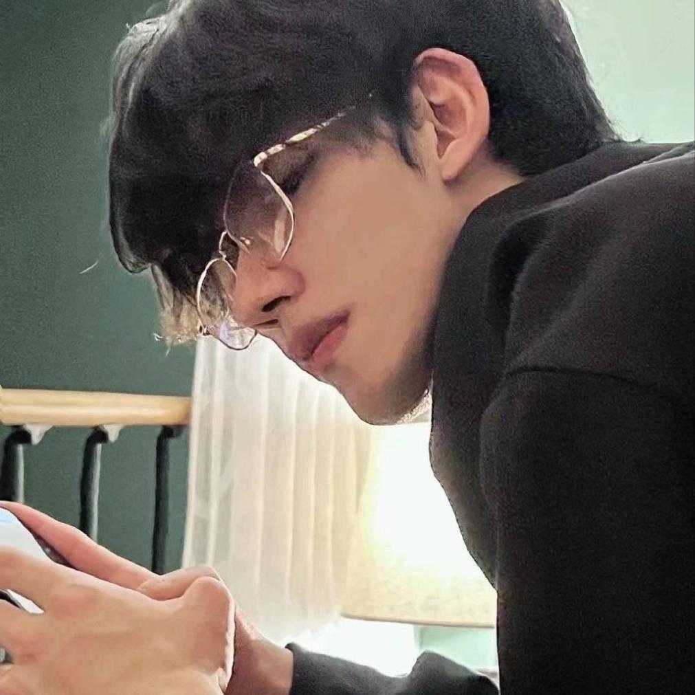 稻禾吃鲨鱼🦈