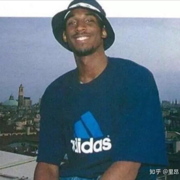 🏀解说小质（卓越体育招生中）