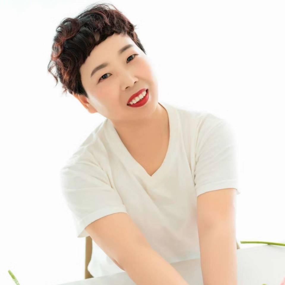 张凤梓妹🌻(中午11:40开播)