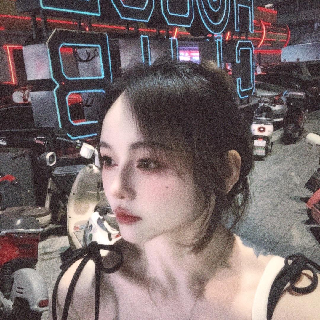 草莓喵喵🍓🫧