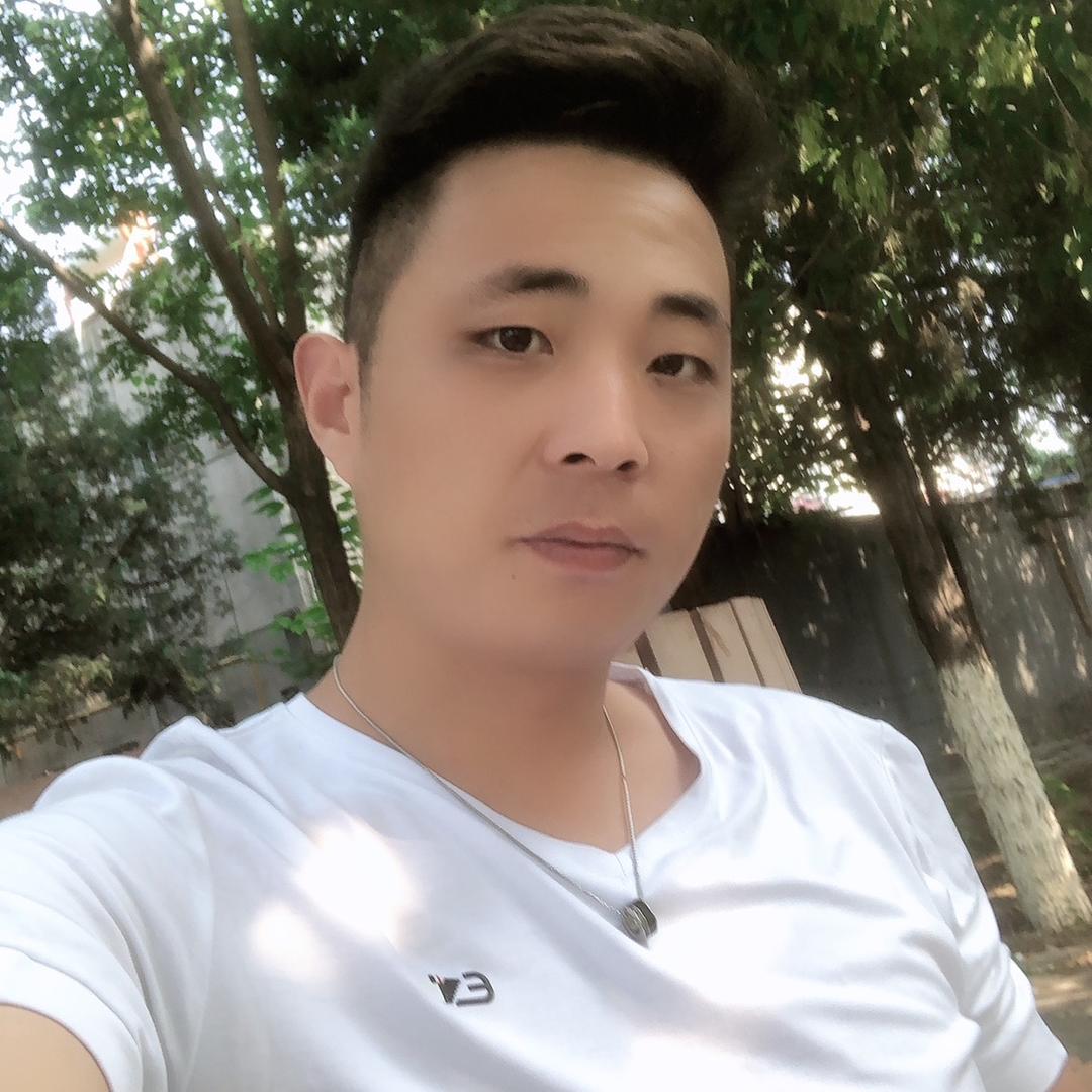 @小雷