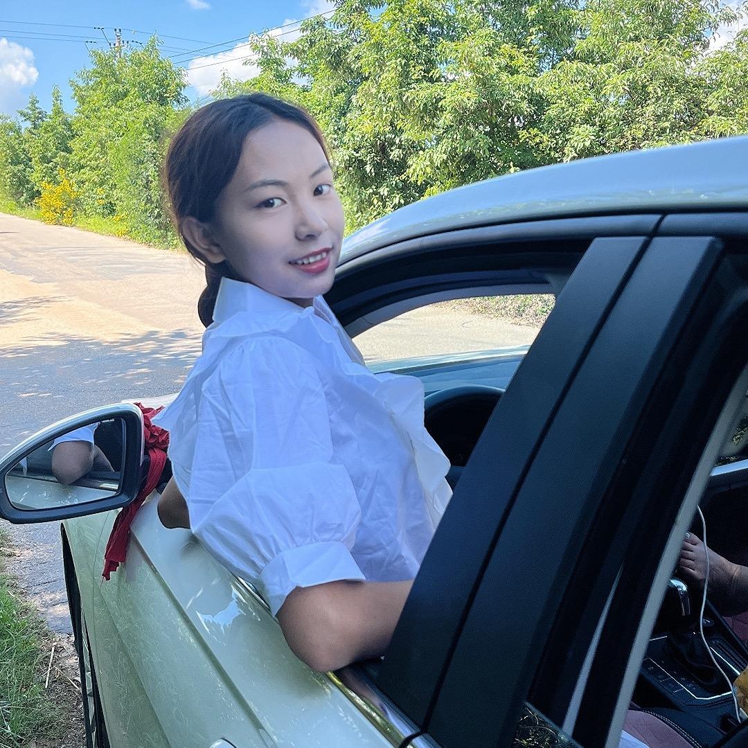 裙裙妹🥰