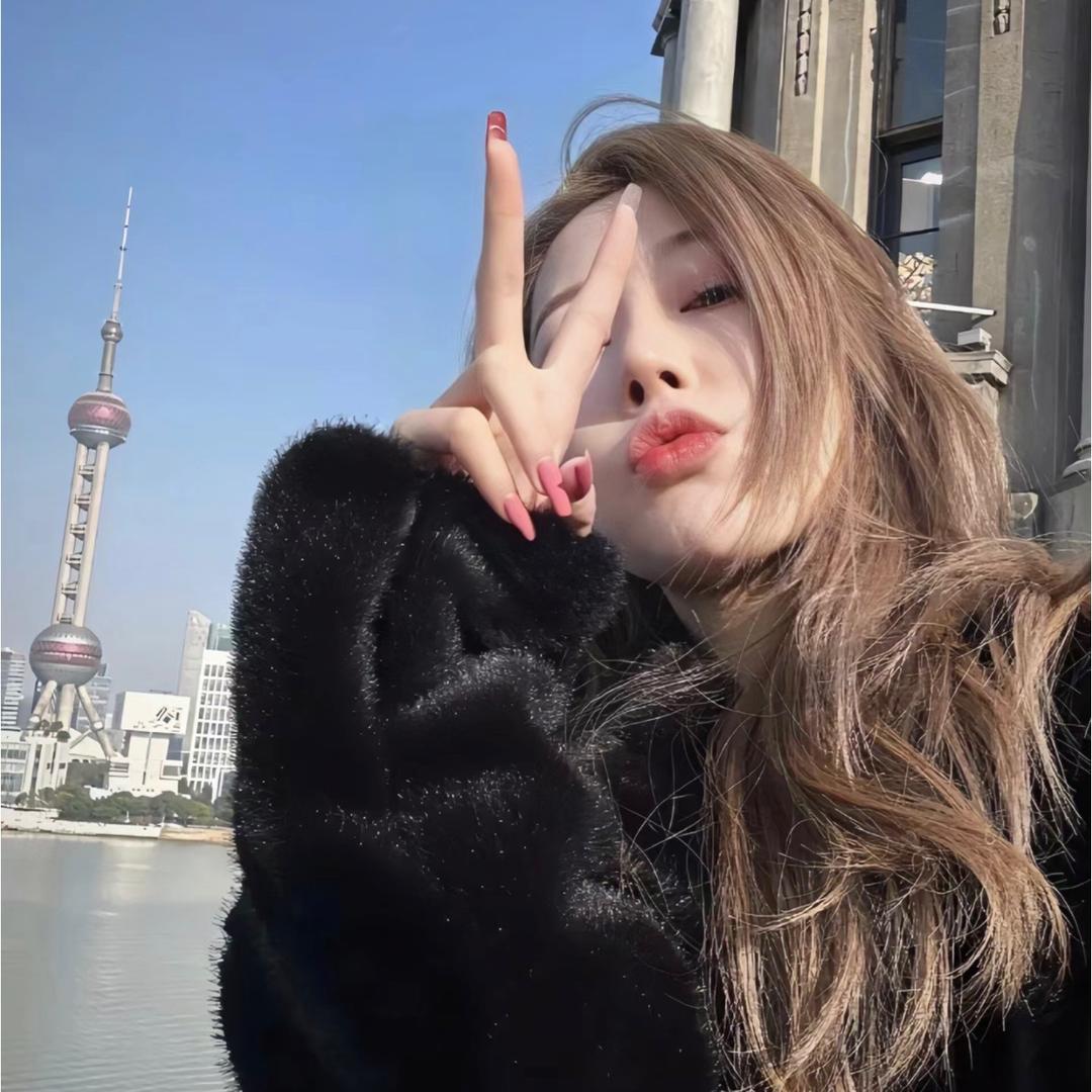 村里穿不暖🦭