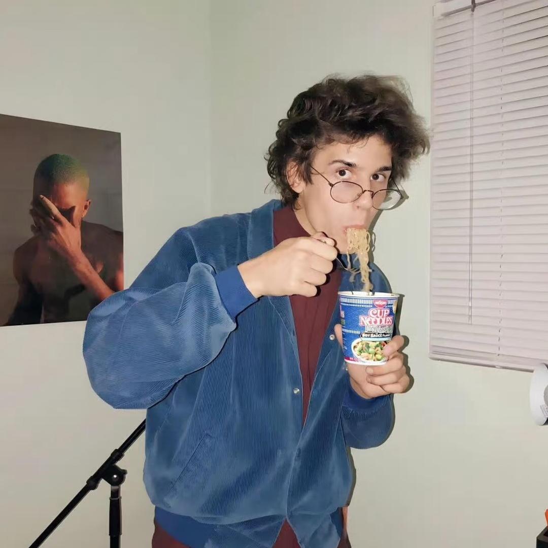 不爱吃香菜💤@抖音