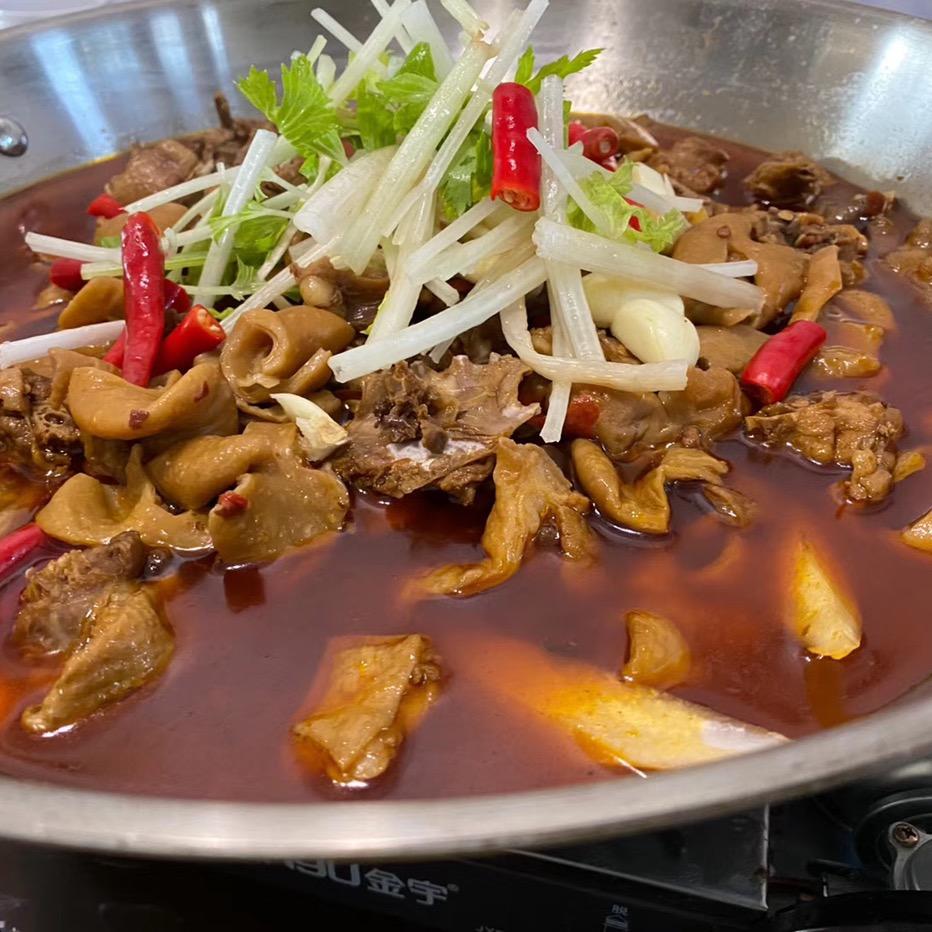 肥肠鸡朱永红