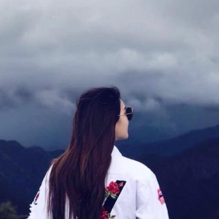 萨