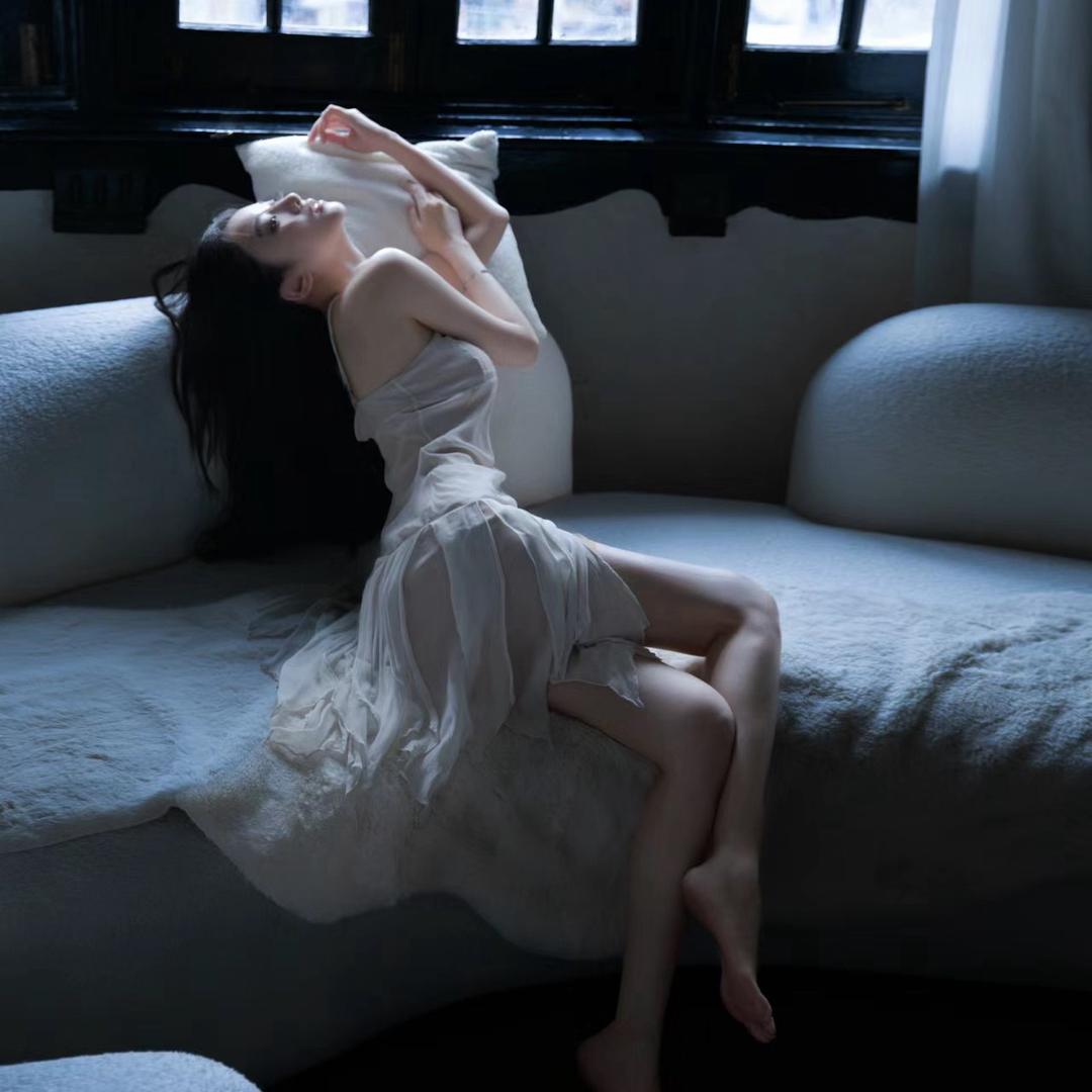 月月早点睡