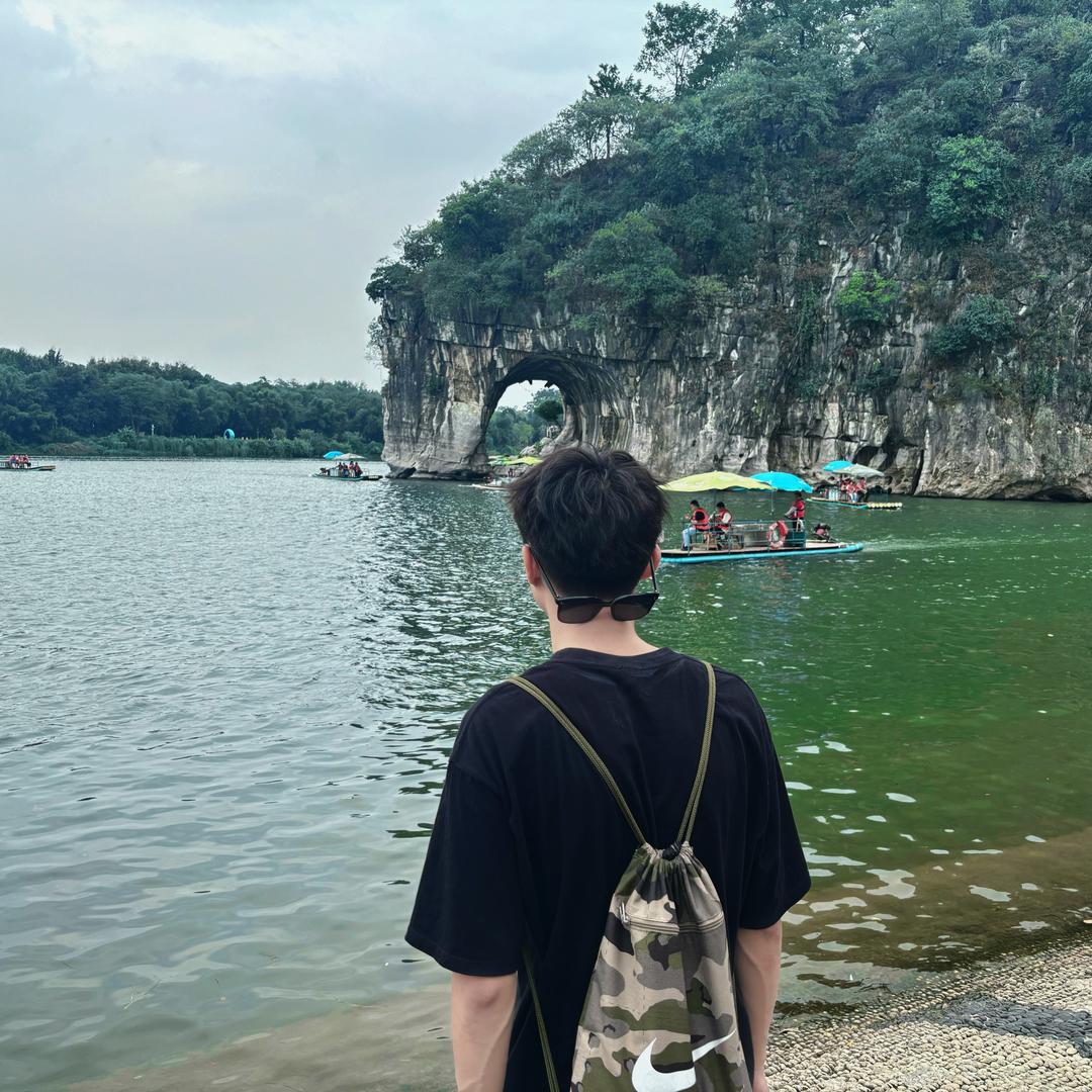 邱睿