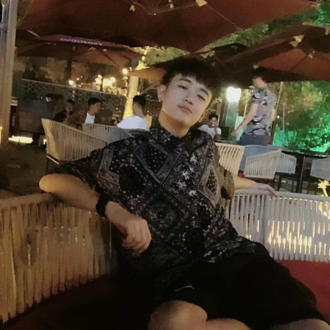 冲冲🚶🏻‍♂️
