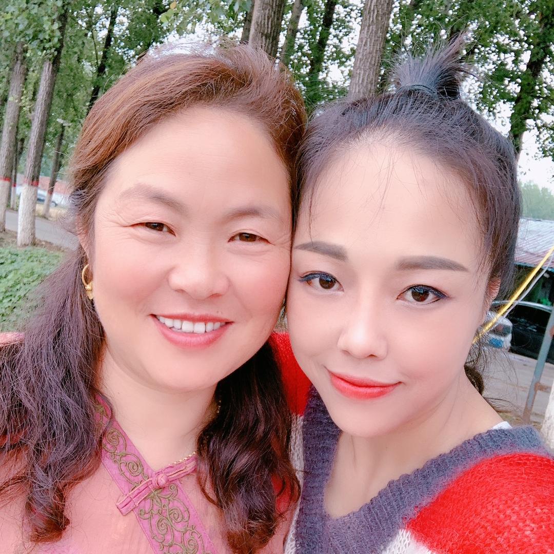 静静（好粗鲁）🎤🤟🎤