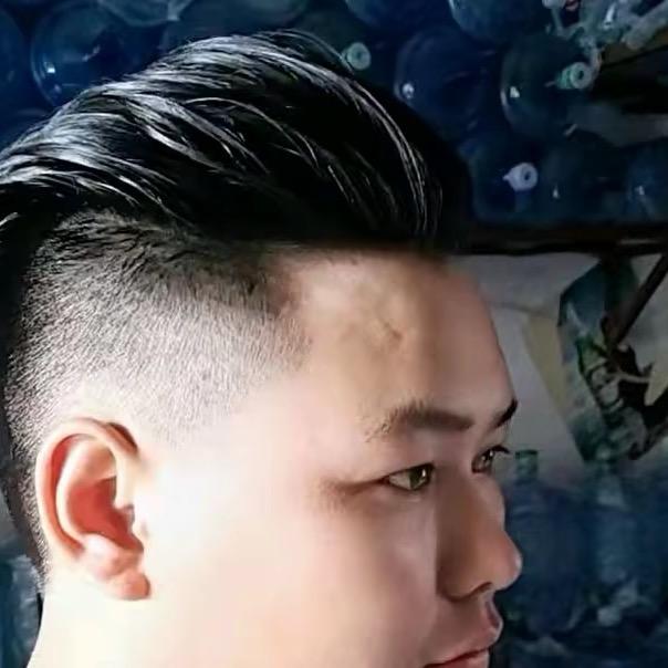 杨小刚（娱乐PK主播）