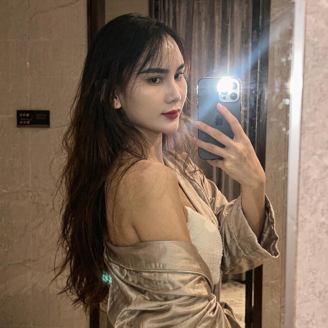奥迪💞小姐姐🍒