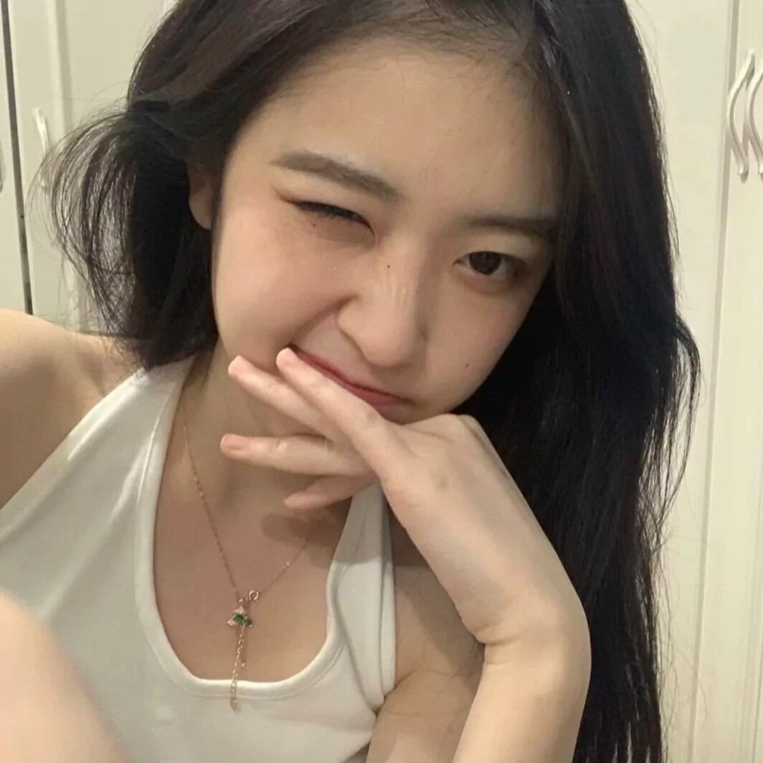 白 纸-
