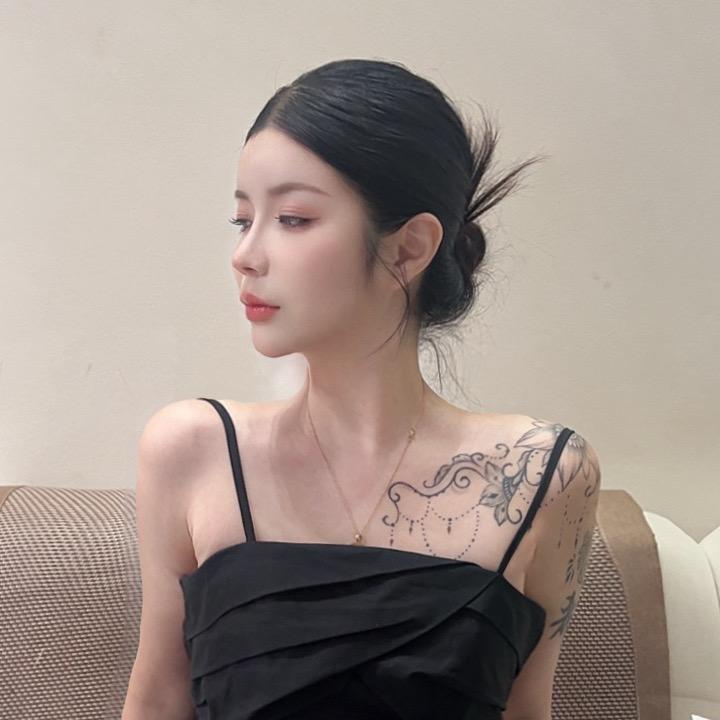 希.
