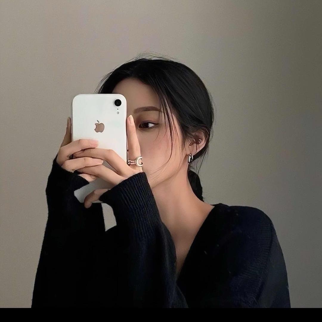 黄咩咩