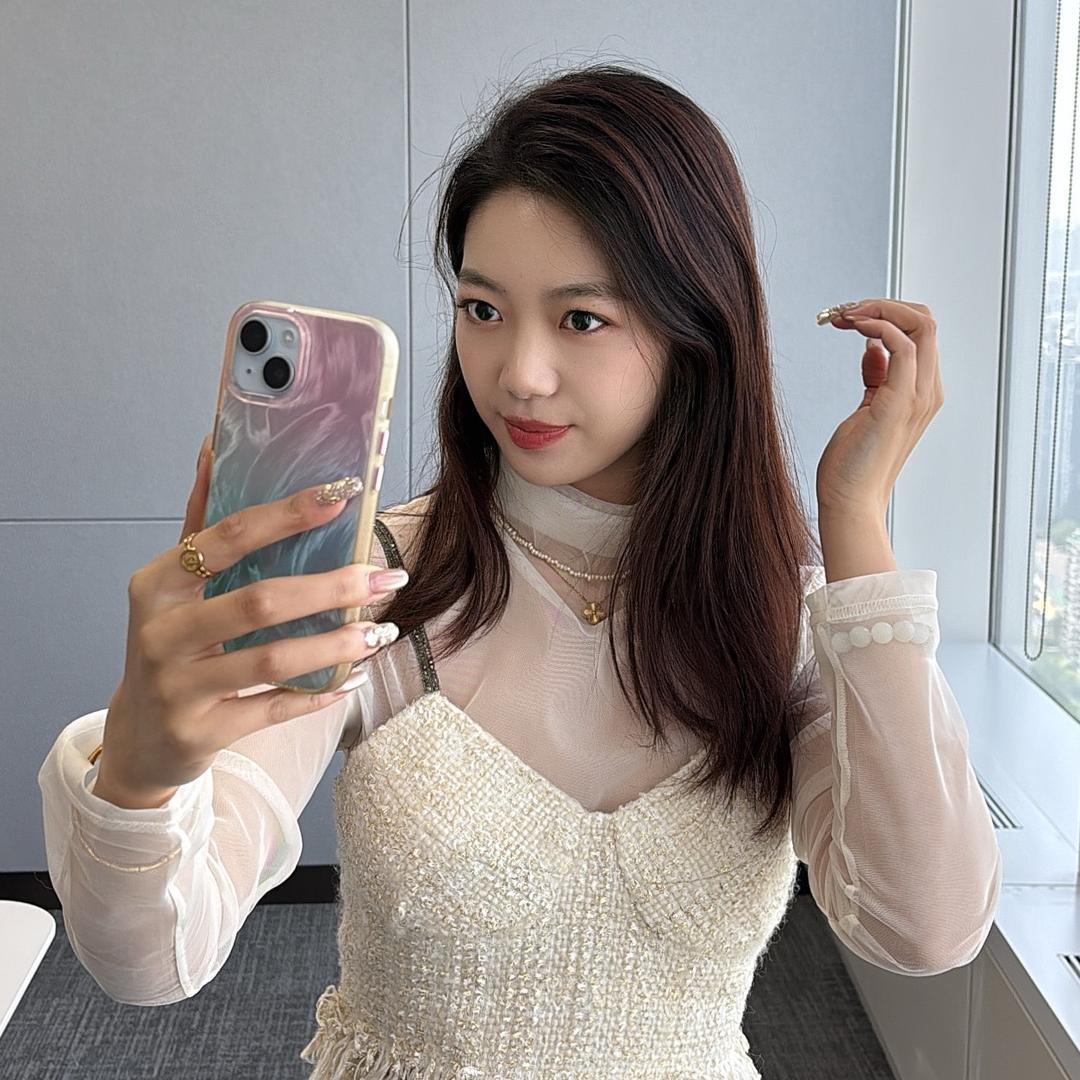 汪艺萱欧尼do脸助理—-王아저씨