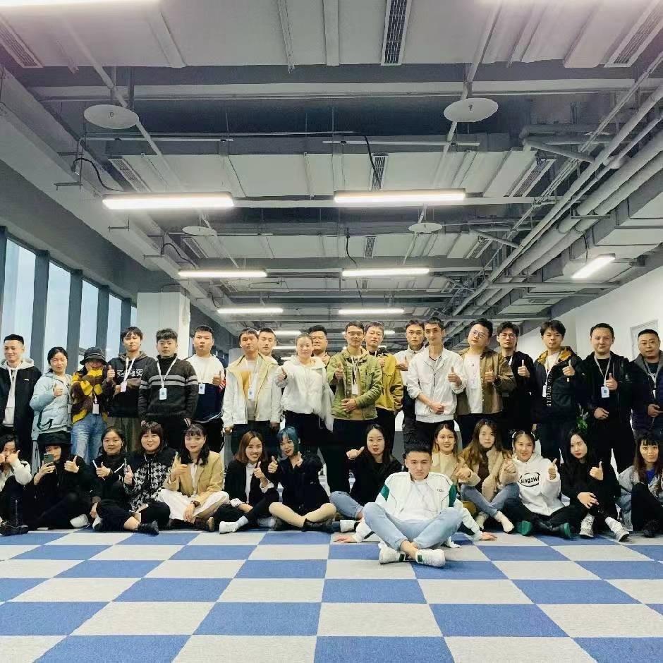 梦跃（不正经的橱窗）