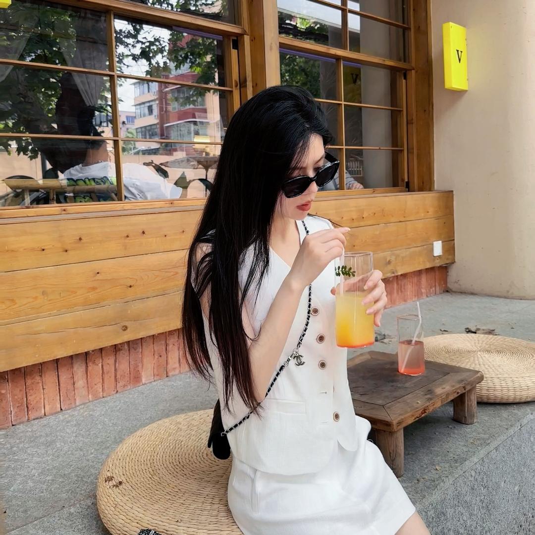 Ch'德阳女装店