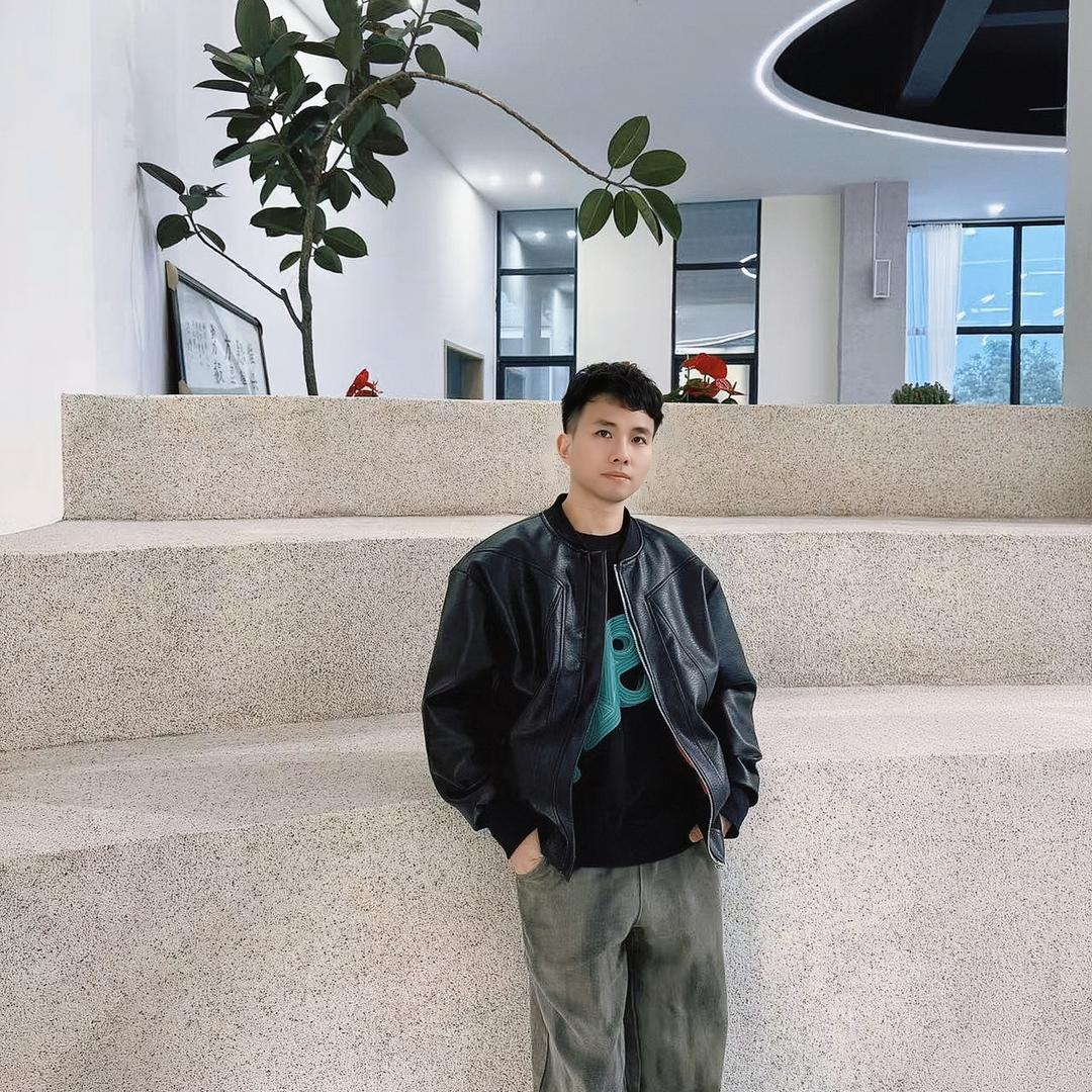 涪陵发型师 ·刘小华