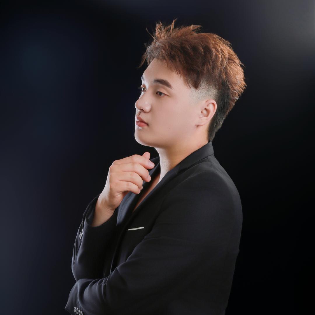 苗霸防脱养发馆（阳光尚城店）