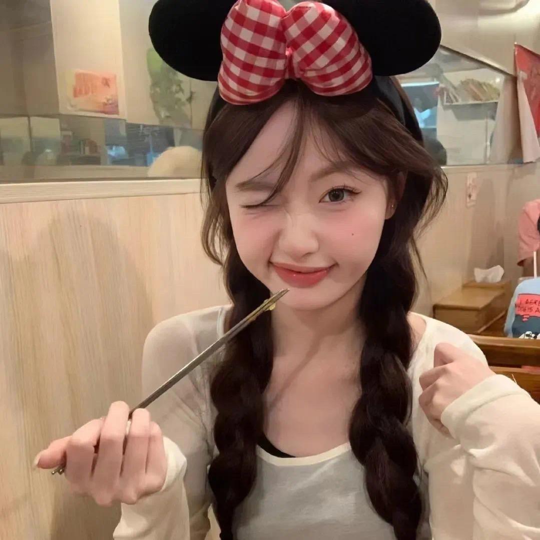 樱桃小瓶子💫
