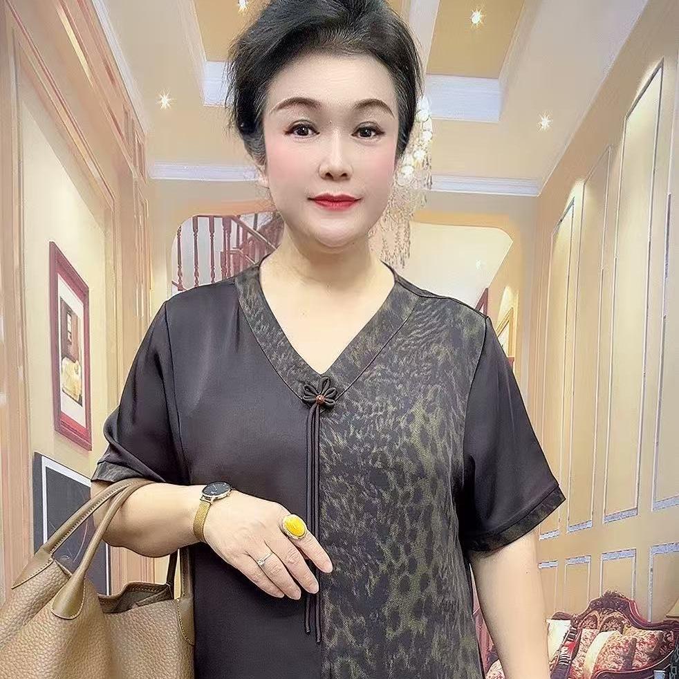 銮鑫服饰穿搭