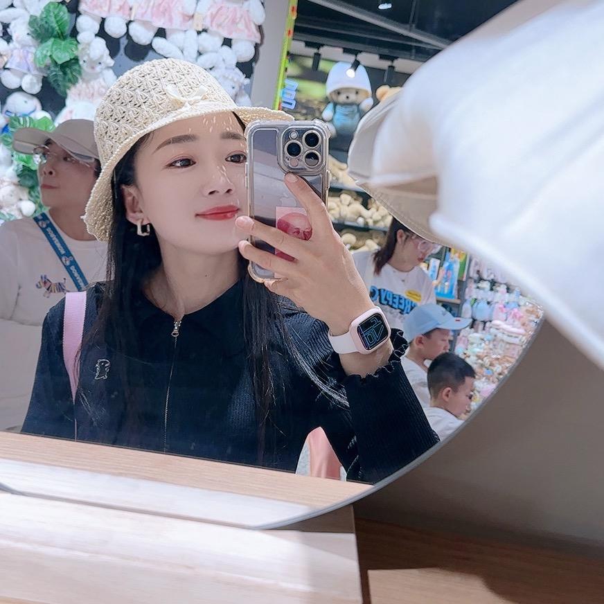 🍀Lucky ◡̈ ✌︎