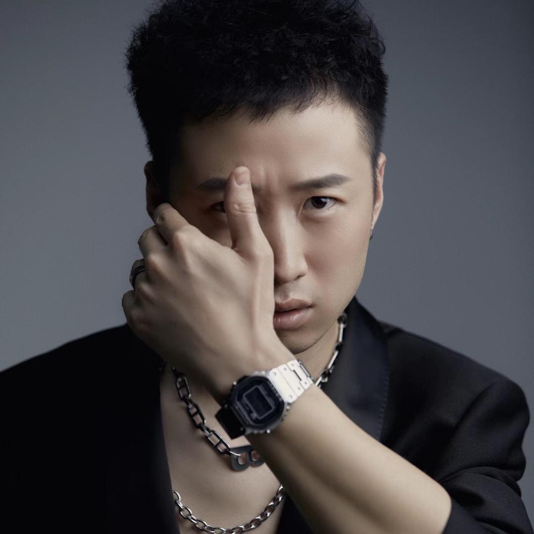 凤县三千丝剪烫染工作室